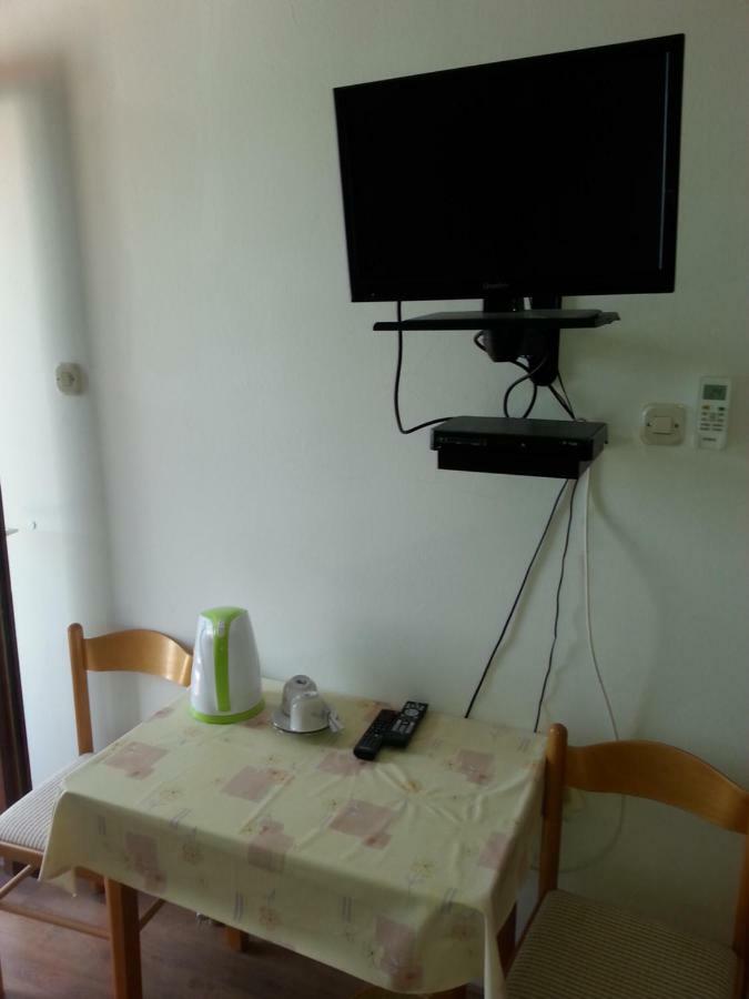 Guesthouse Lidija กูกลีตซา ภายนอก รูปภาพ